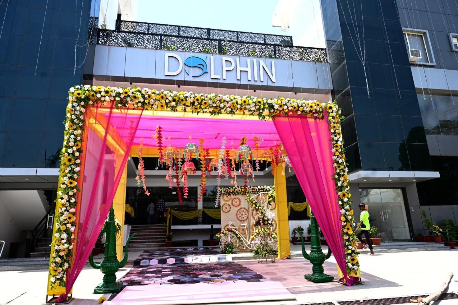 Dolphin Club 호텔 Chinhat 외부 사진