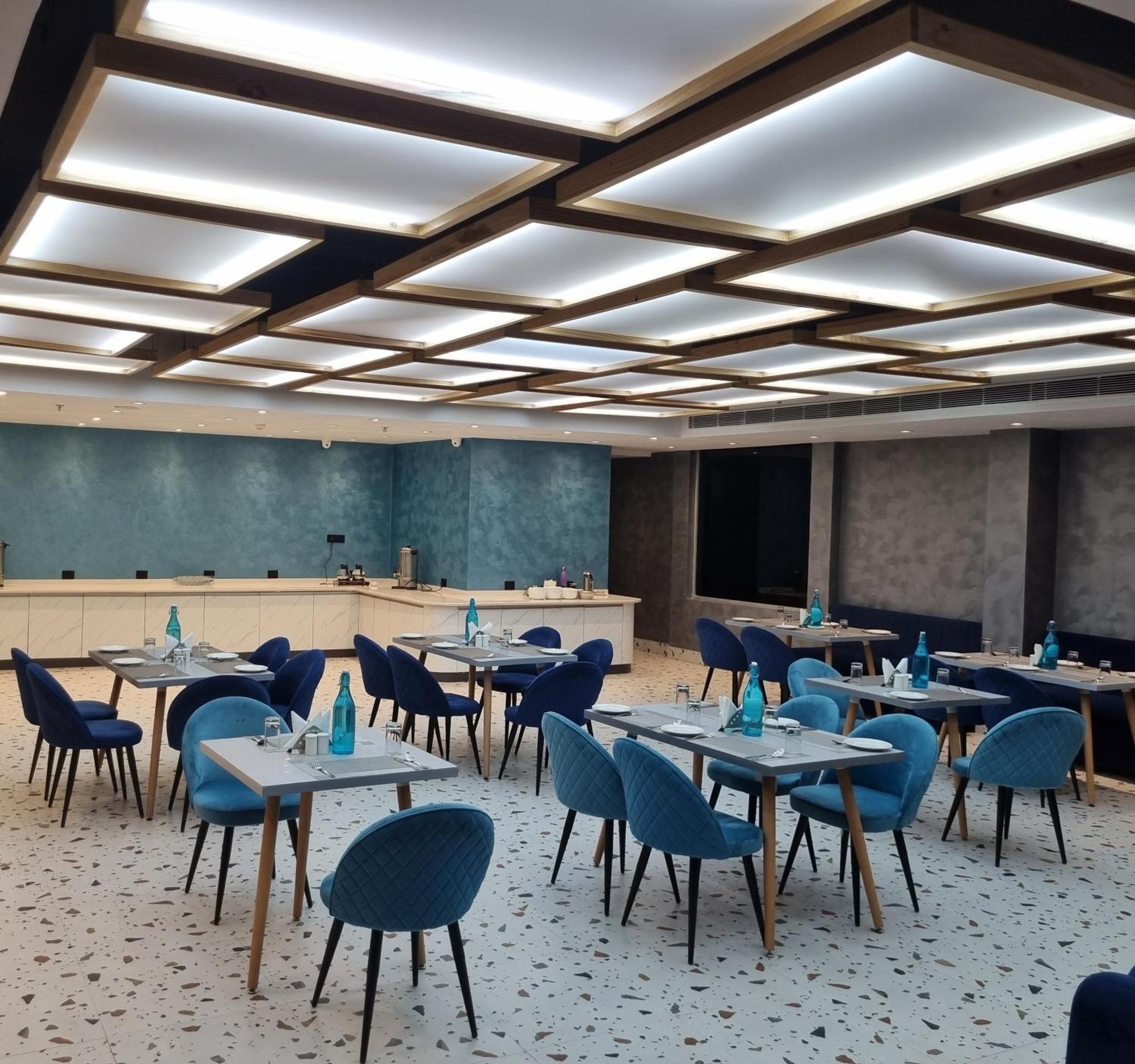 Dolphin Club 호텔 Chinhat 외부 사진